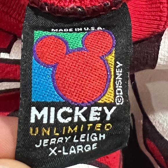 Mickey Mouse Vintage Classic Disney World Cartoon Red 90s Crewneck Sweatshirt - Picture 5 of 5